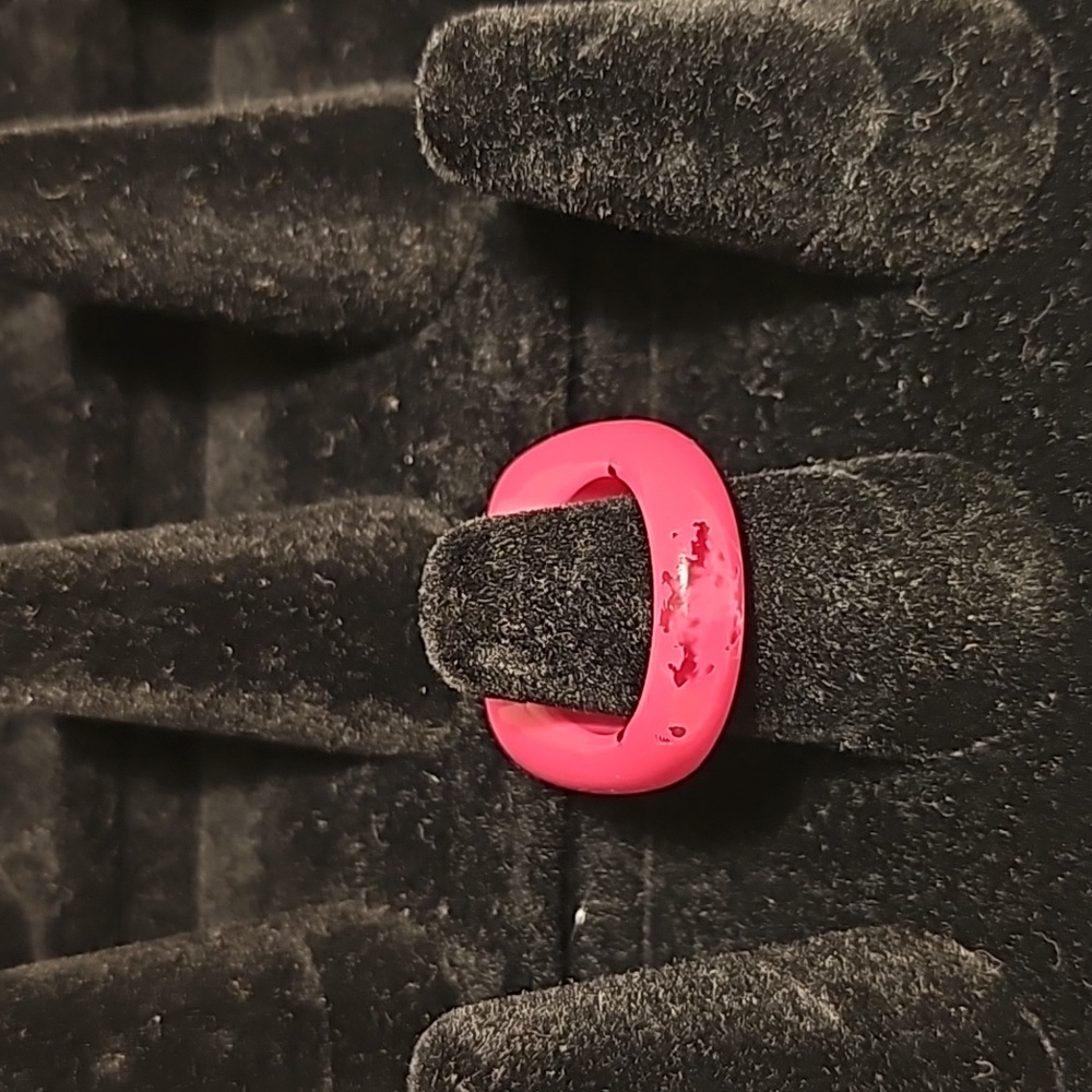 Plastic Ring Bundle - Picture 3 of 7